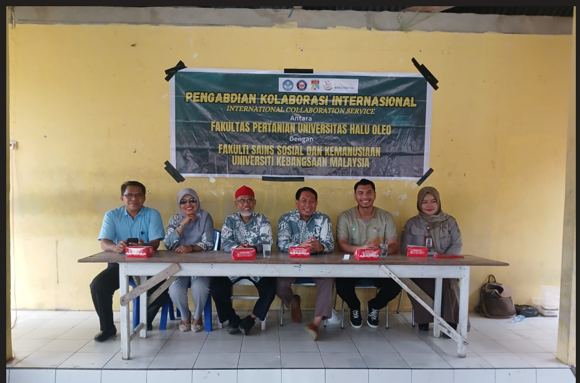 Pemateri kegiatan, Prof. Dr. Tamrin, SP., MP. (Ketua), Dr. Dasmin Sidu, SP., M.Sc., dan Dr. Yusriah, SP., MP. 